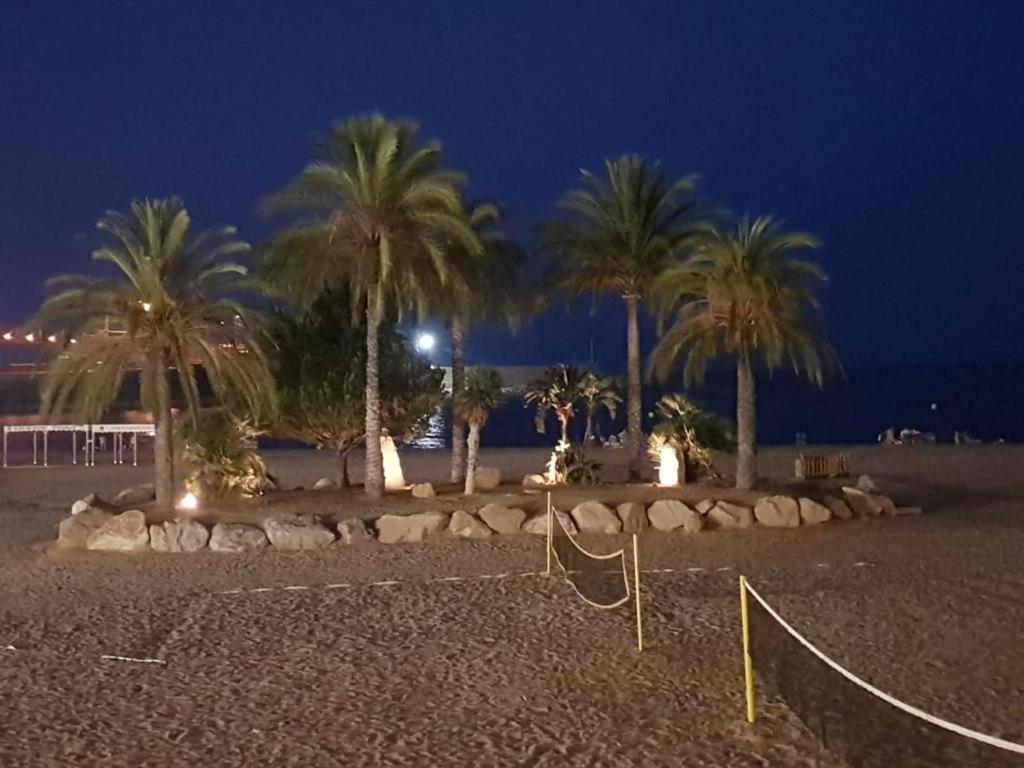 Ola Laguna Beach Vera Playa Bagian luar foto